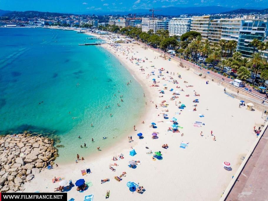 2 Bedrooms Seafront Cannes Exteriör bild